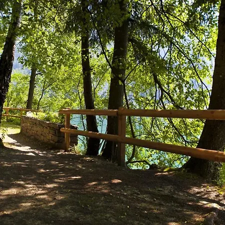 波斯基亚沃普莱斯酒店 4*