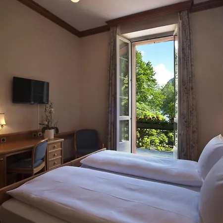 波斯基亚沃普莱斯酒店 4* 波斯基亚沃