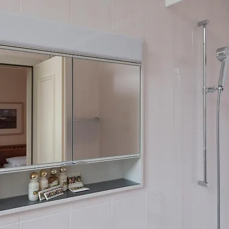 波斯基亚沃普莱斯酒店 波斯基亚沃